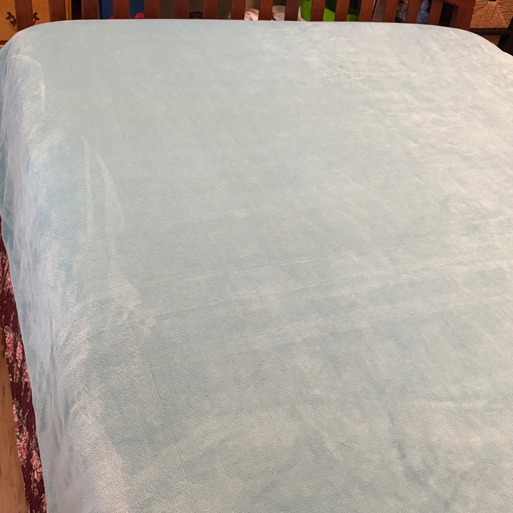 Modern Southern Home Velour Blanket Queen - Picture 3 of 5